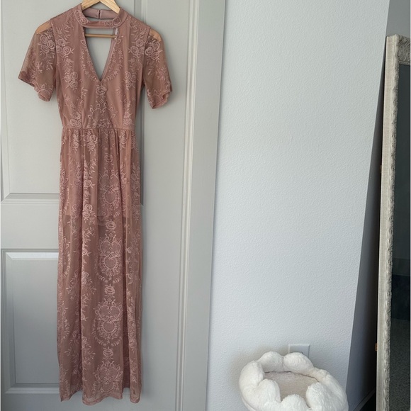 Cutout Boho Dusty Pink Lace Dress with Shorts - Picture 4 of 5